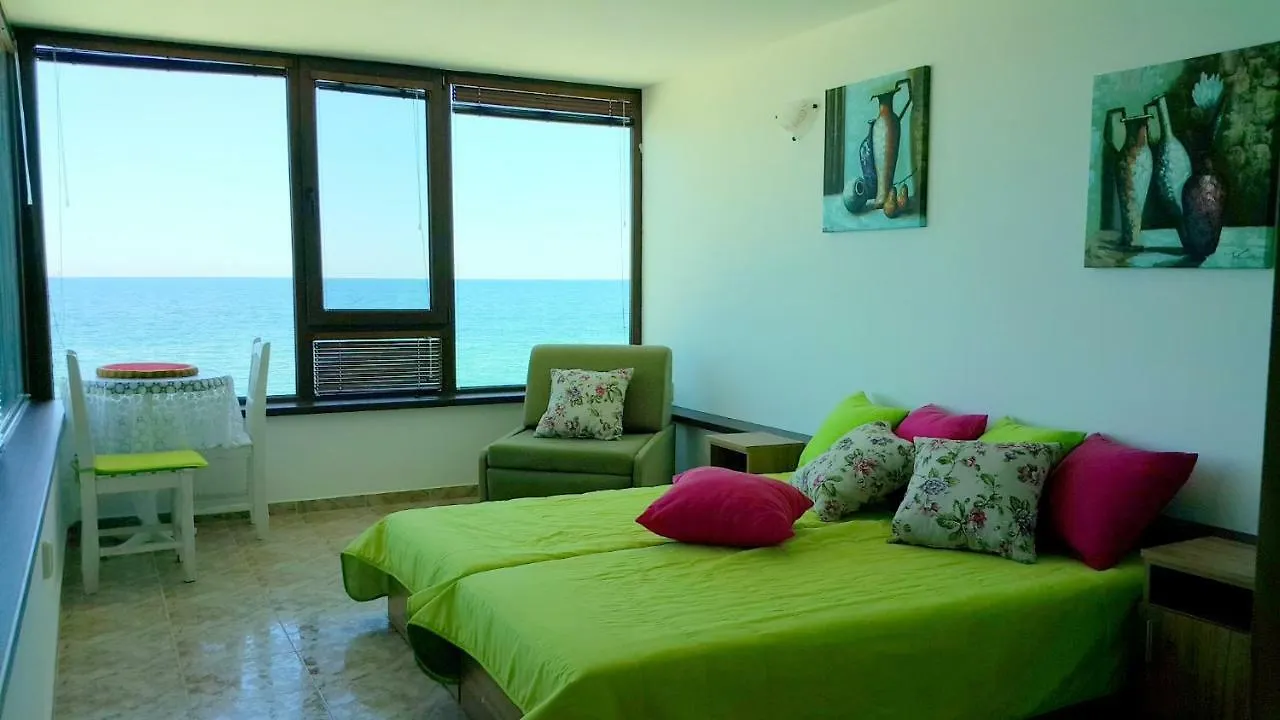 Happy Beach Varna Quarto em Acomodações Particulares